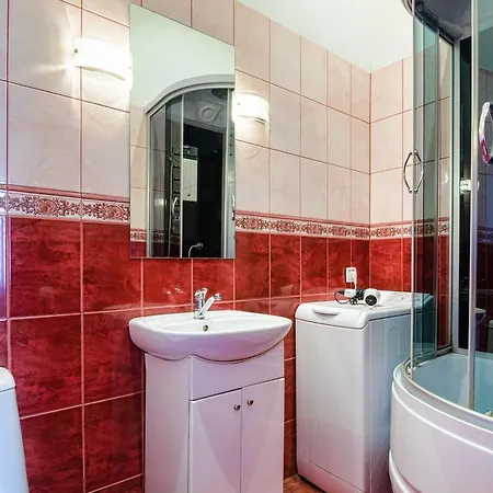 Leogrand Apartments On Kniazia Romana 26 Apartment Lviv